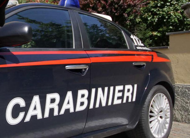 avella-carabinieri-612×445