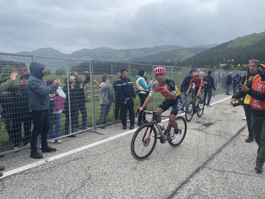 Giro d'Italia: Venosa-Lago Laceno | LIVE